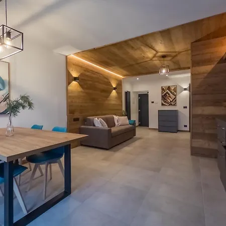 E Sauna In Centro Appartamento Oulx
